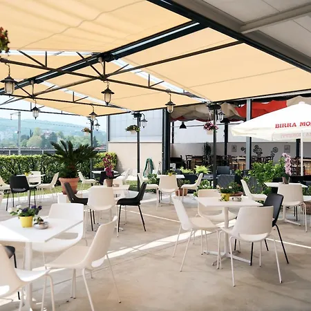 Hotel Ristorante Stazione *